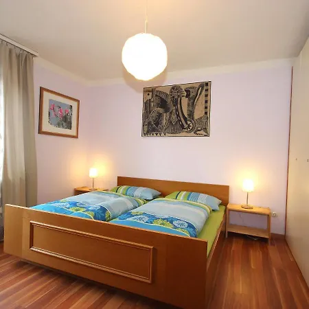 Karina By Interhome Apartamento